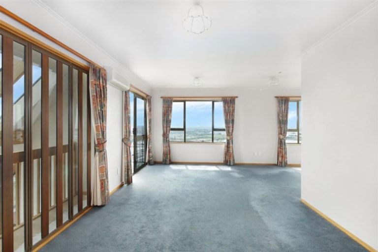 Photo of property in 17 Brigid Place, Mount Pleasant, Christchurch, 8081
