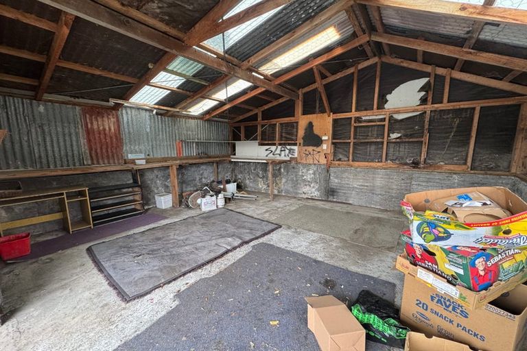 Photo of property in 3 Taupata Street, Castlecliff, Whanganui, 4501