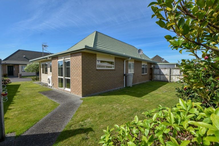 Photo of property in Villa Estate, 12/55 Armstrong Avenue, Carterton, 5713