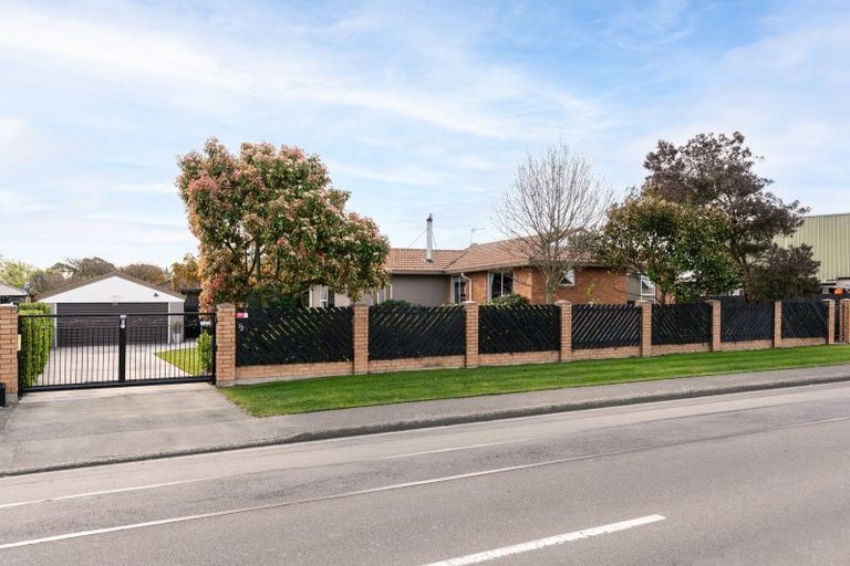 Photo of property in 32 Brookside Road, Rolleston, 7614