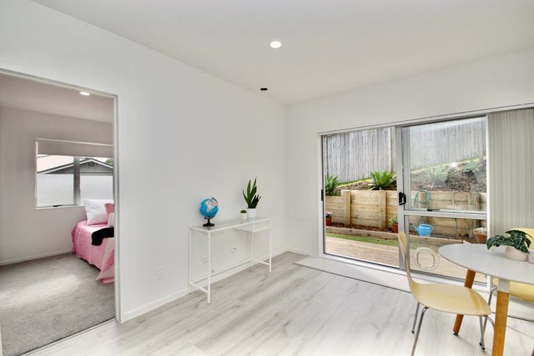 Photo of property in 21a Kia Ora Road, Beach Haven, Auckland, 0626