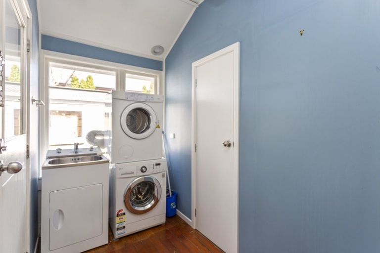 Photo of property in 61 Kilmarnock Street, Riccarton, Christchurch, 8011