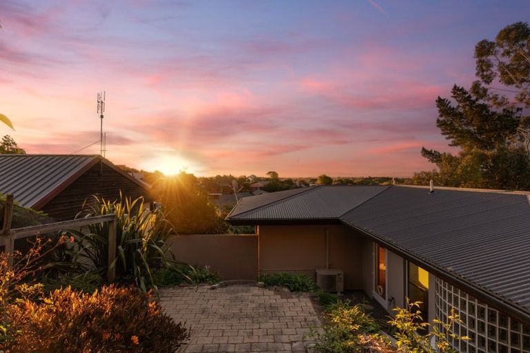Photo of property in 9 Pembridge Lane, Westmorland, Christchurch, 8025