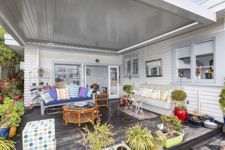 Photo of property in 466 Marine Drive, Charteris Bay, Lyttelton, 8971