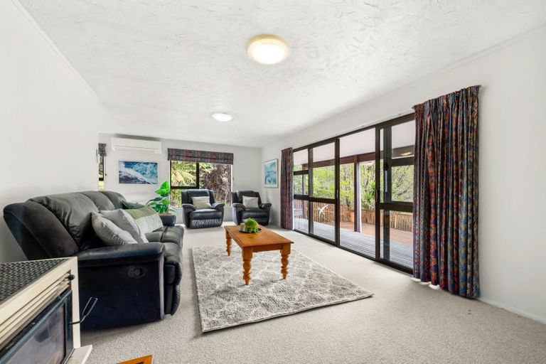 Photo of property in 70 Kaitoke Loop, Kaitoke, Upper Hutt, 5018