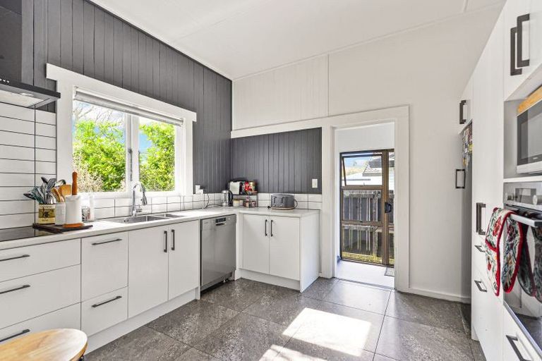 Photo of property in 34 Te Aroha Street, Hamilton East, Hamilton, 3216