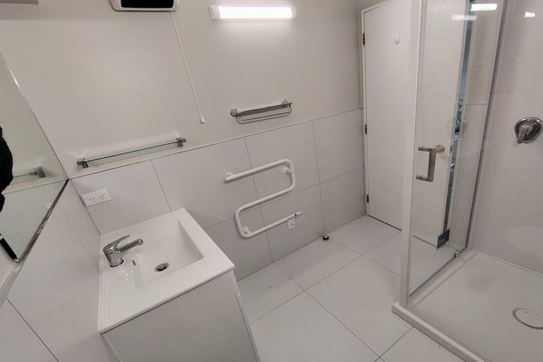 Photo of property in Rostrevor House, 4/130b Vivian Street, Te Aro, Wellington, 6011