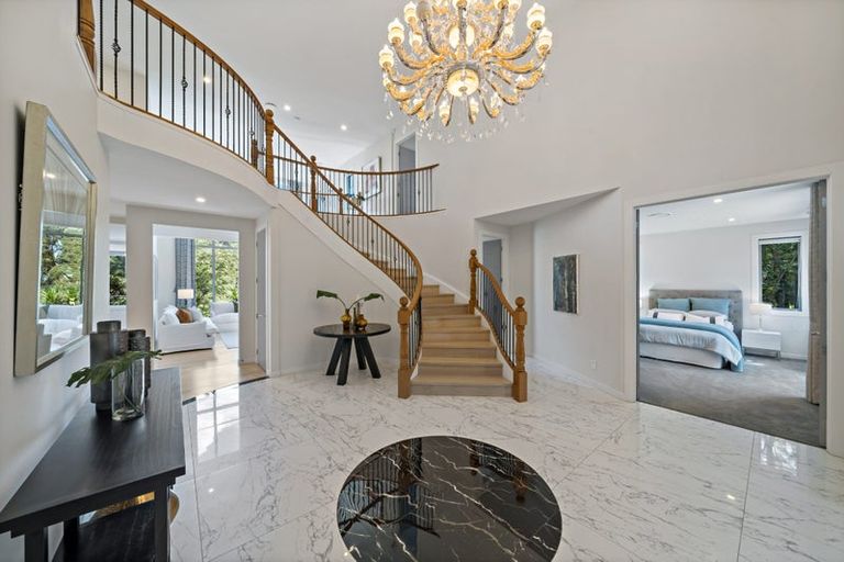 Photo of property in 293b Titirangi Road, Titirangi, Auckland, 0604