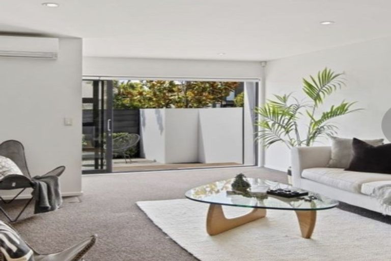 Photo of property in 107 Caledonian Road, St Albans, Christchurch, 8014