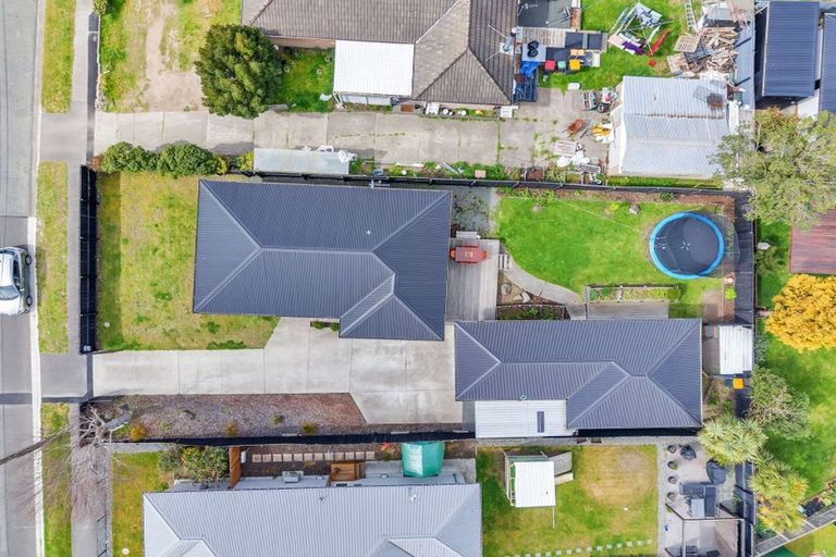 Photo of property in 7 Newhaven Street, Burwood, Christchurch, 8083