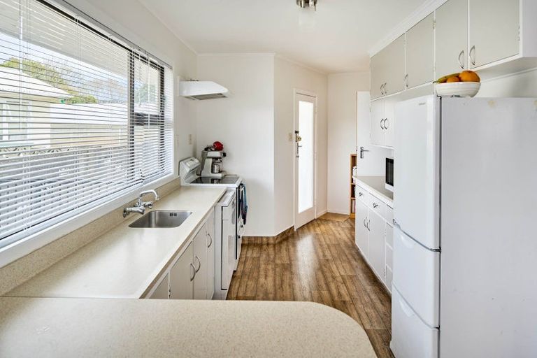 Photo of property in 29 Rosebank Avenue, Avalon, Lower Hutt, 5011