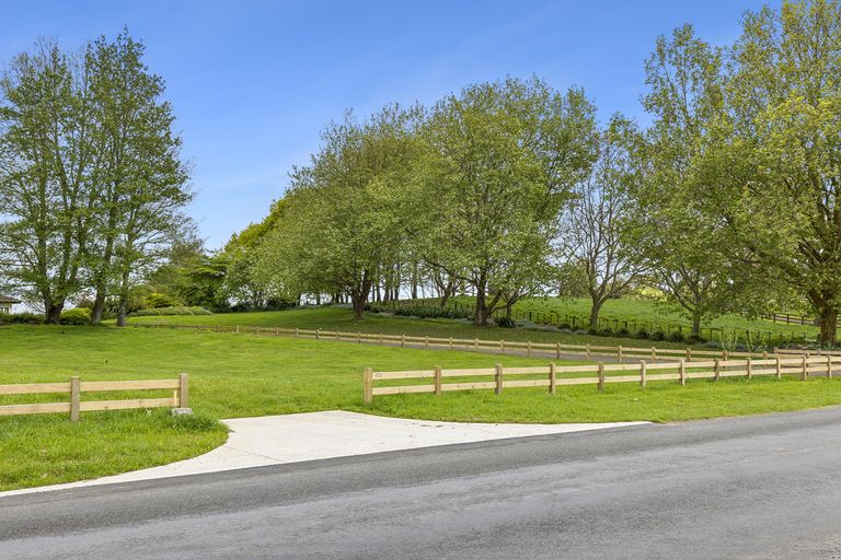 Photo of property in 122 Saint Leger Road, Te Awamutu, 3875