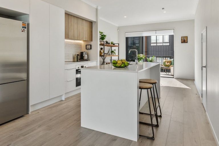 Photo of property in 3 Patrol Lane, Hobsonville, Auckland, 0616