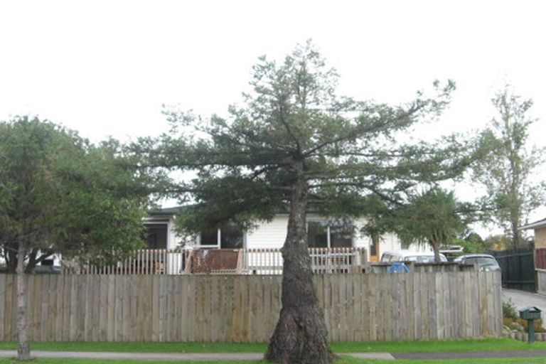 Photo of property in 66 Walworth Avenue, Pakuranga Heights, Auckland, 2010