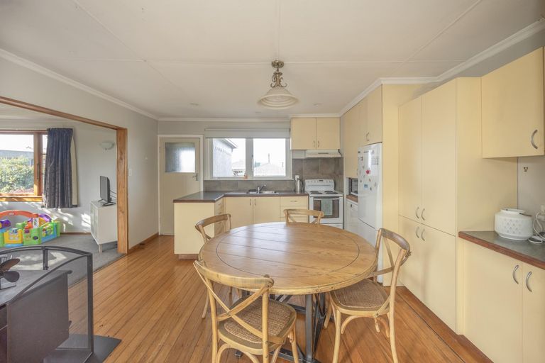 Photo of property in 21 Queens Crescent, Oamaru, 9400