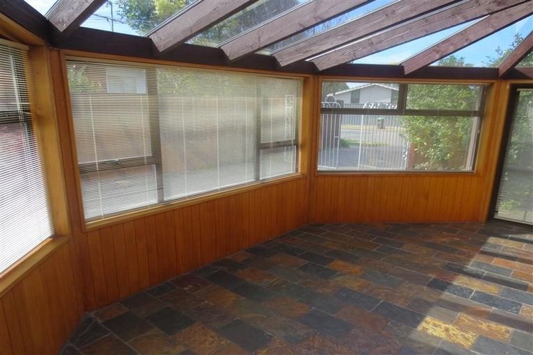 Photo of property in 5 Cowes Street, Avondale, Christchurch, 8061