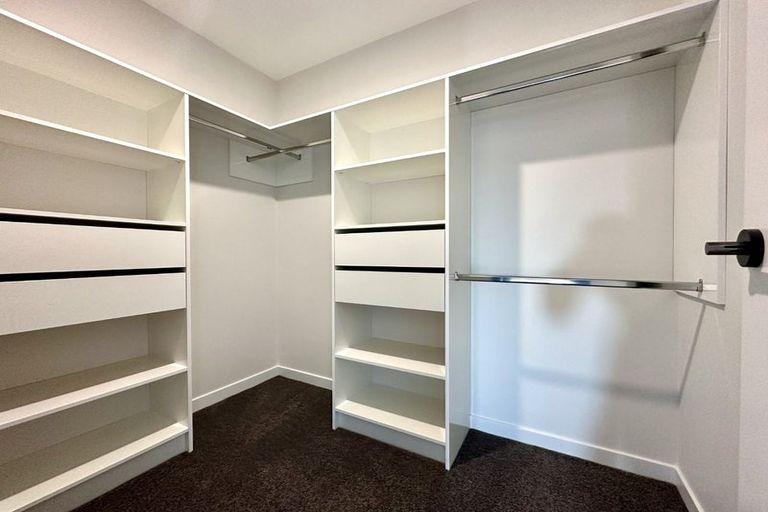 Photo of property in 32 Papai Lane, Massey, 0614