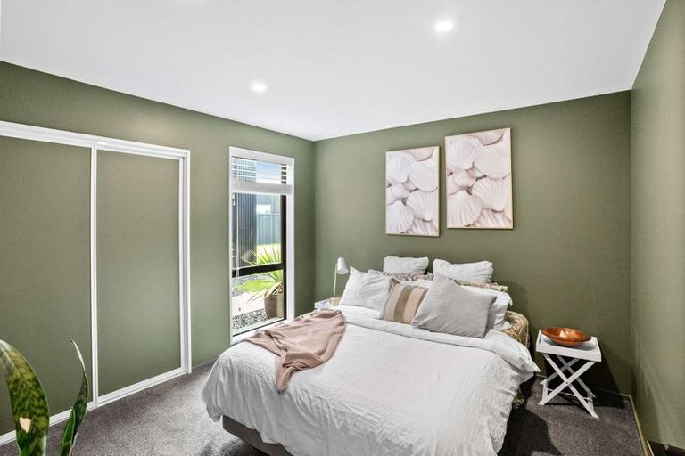 Photo of property in 65 Te Kohanga Drive, Pegasus, 7612
