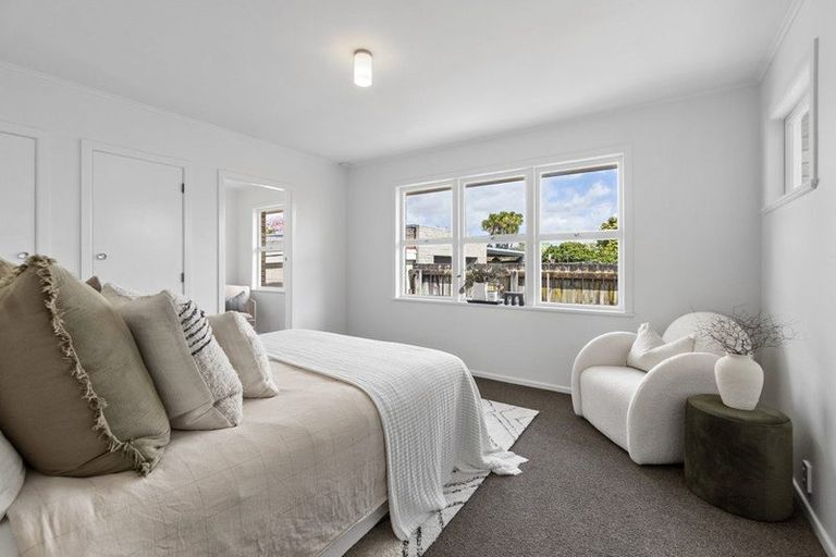 Photo of property in 2 Patricia Avenue, Hamilton East, Hamilton, 3216