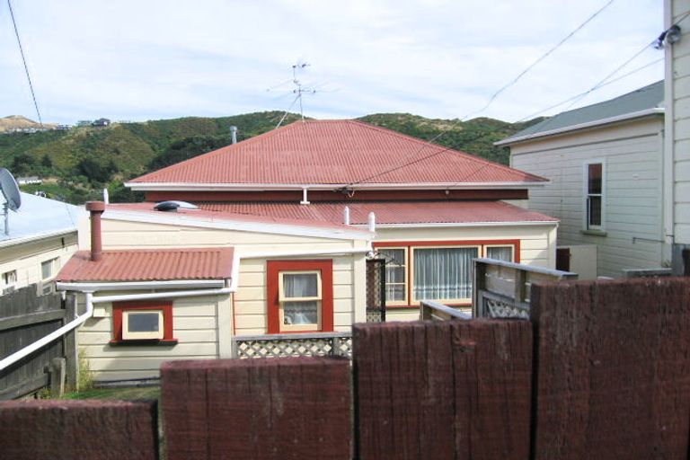 Photo of property in 40 Tiber Street, Island Bay, Wellington, 6023