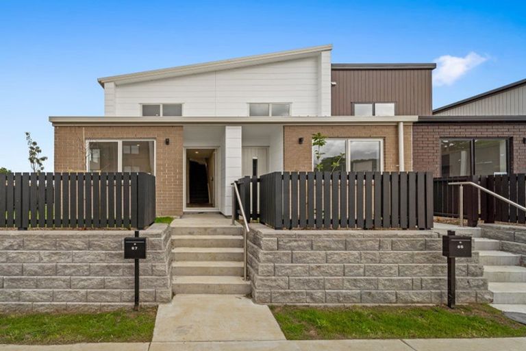 Photo of property in 1/474 West Coast Road, Glen Eden, Auckland, 0602