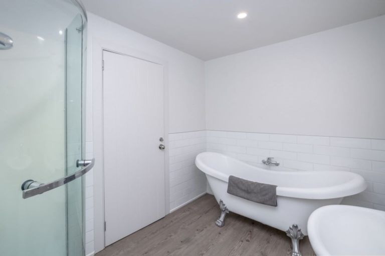 Photo of property in 65 Brandon Street, Featherston, 5710
