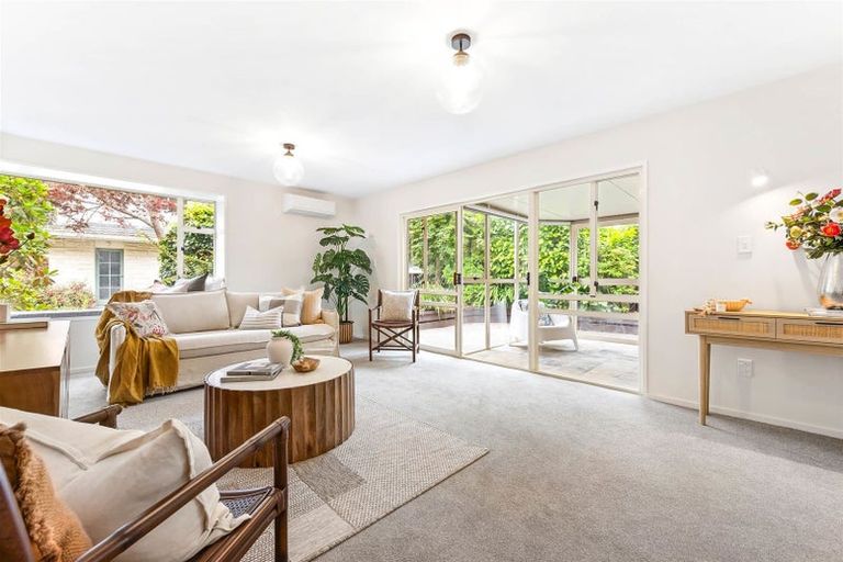 Photo of property in 155 Cashmere Road, Hoon Hay, Christchurch, 8025