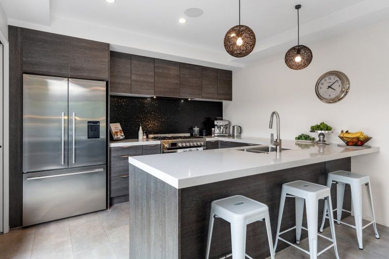 Photo of property in 152a Wairakei Road, Bryndwr, Christchurch, 8053