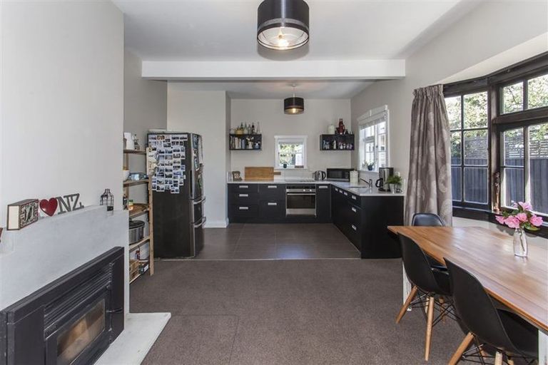 Photo of property in 8 Eversleigh Street, St Albans, Christchurch, 8014