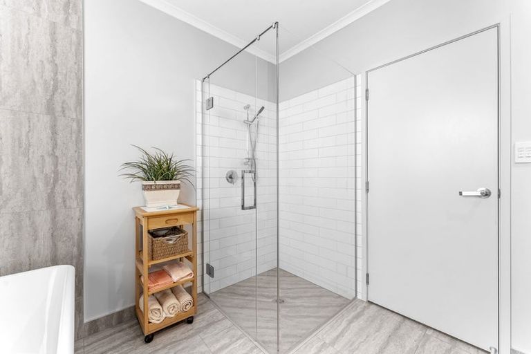 Photo of property in 4 Kiwa Crescent, Gulf Harbour, Whangaparaoa, 0930