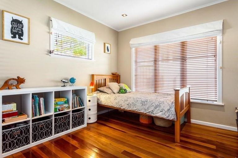 Photo of property in 1/68 Routley Drive, Glen Eden, Auckland, 0602