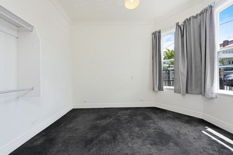 Photo of property in 31 Colombo Street, Newtown, Wellington, 6021