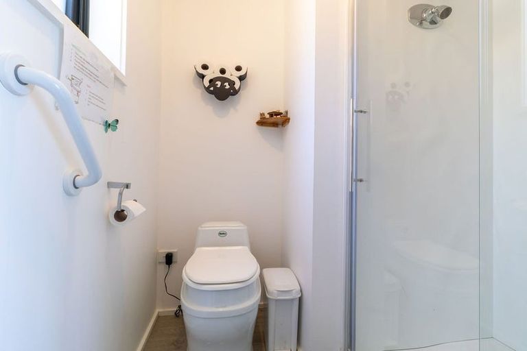 Photo of property in 54 Rotomanu Rise, Western Lake, Featherston, 5773