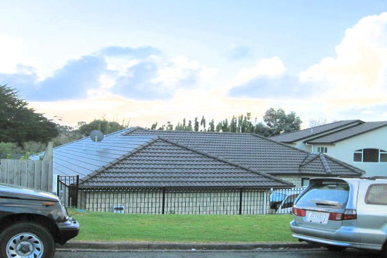 Photo of property in 19 Matija Place, Red Beach, 0932