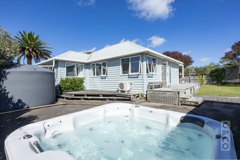 Photo of property in 23 Kaipara Portage Road, Riverhead, 0820