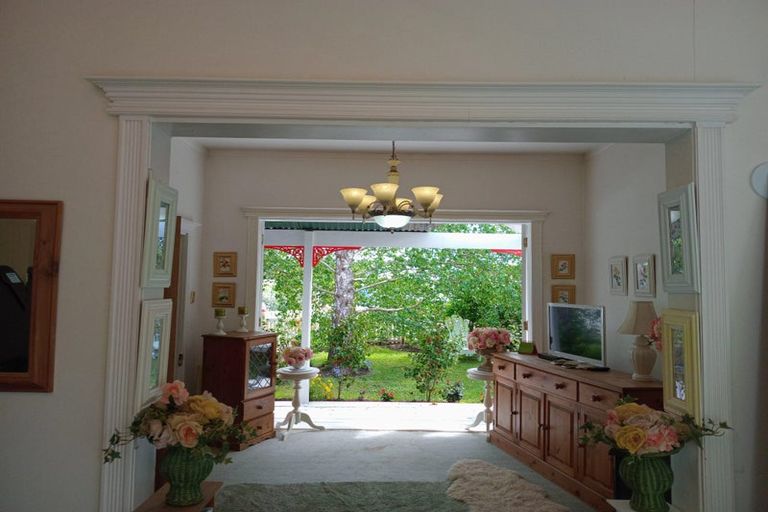 Photo of property in 86 Grey Street, Woodville, 4920