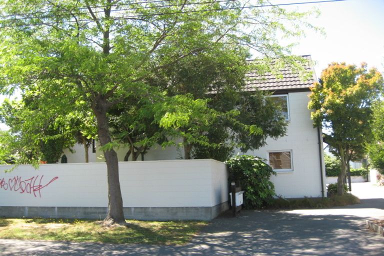 Photo of property in 2/48 Trafalgar Street, St Albans, Christchurch, 8014