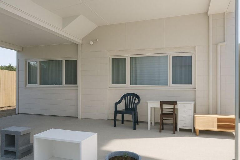 Photo of property in 29 Ayton Drive, Totara Vale, Auckland, 0629