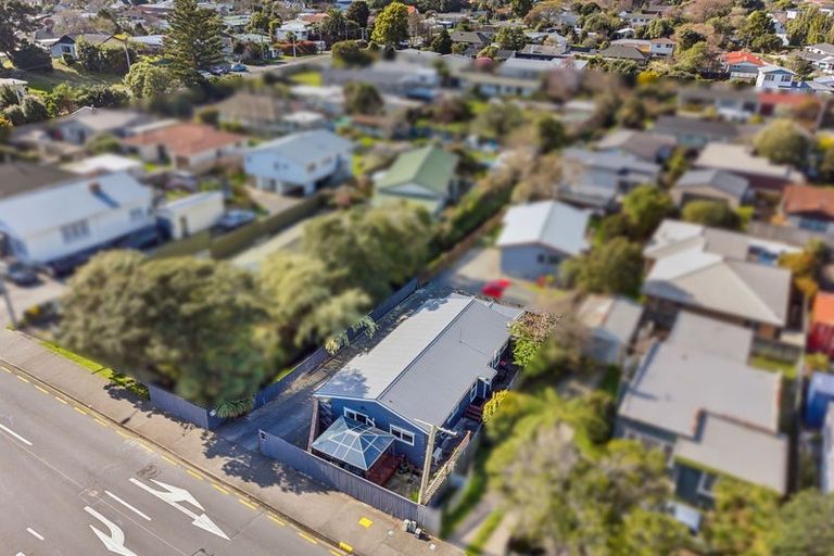 Photo of property in 22a Kapiti Road, Paraparaumu, 5032