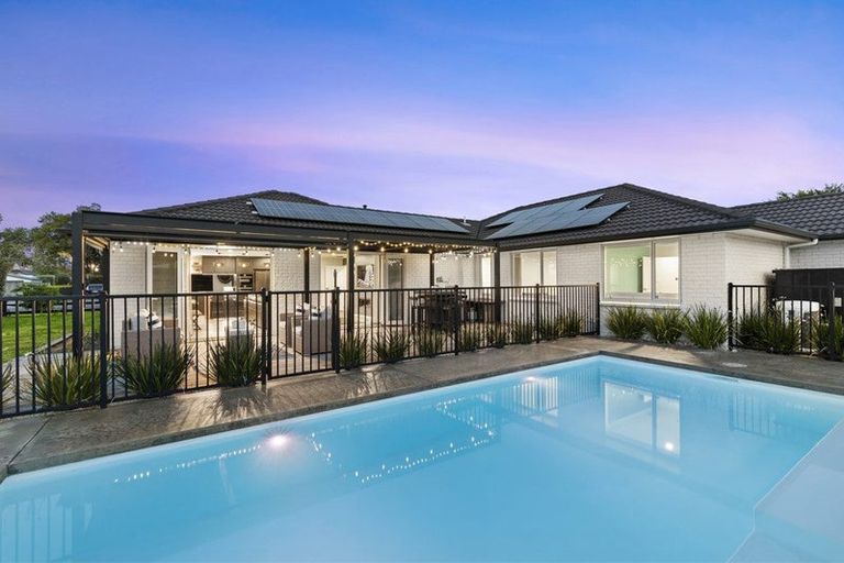 Photo of property in 28 Kelly Road, Cambridge, 3434