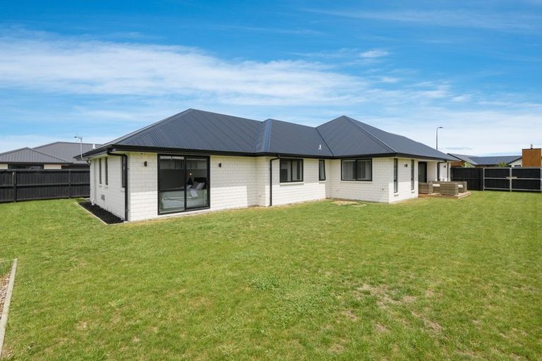 Photo of property in 31 Falcon Road, Rolleston, 7615