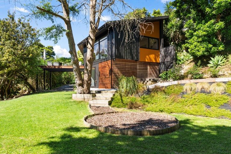 Photo of property in 7b Burlington Road, Hospital Hill, Napier, 4110