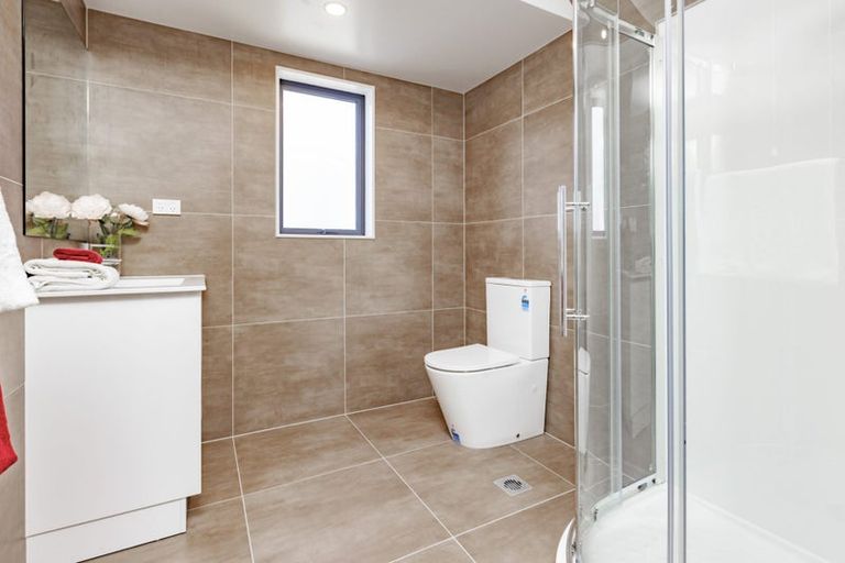 Photo of property in 10a Kotahitanga Street, Papakura, 2110