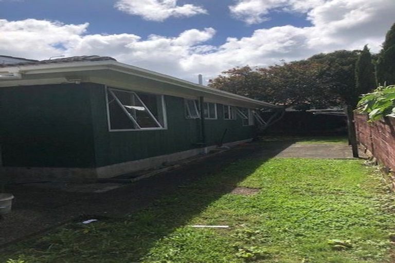 Photo of property in 1/59 Archibald Road, Kelston, Auckland, 0602