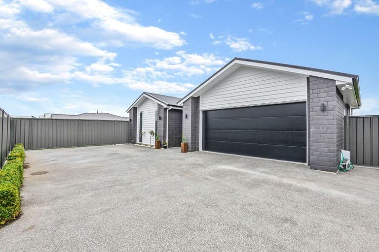 Photo of property in 25 Gee Place, Taradale, Napier, 4112