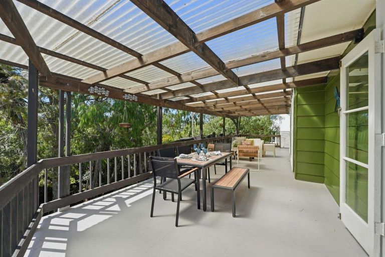 Photo of property in 44 Saddleback Rise, Murrays Bay, Auckland, 0630
