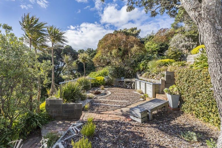 Photo of property in 69 Mantell Street, Seatoun, Wellington, 6022