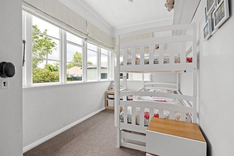 Photo of property in 4 Casey Avenue, Fairfield, Hamilton, 3214