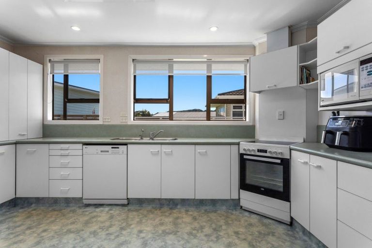 Photo of property in 14 Barry Avenue, Whakatane, 3120