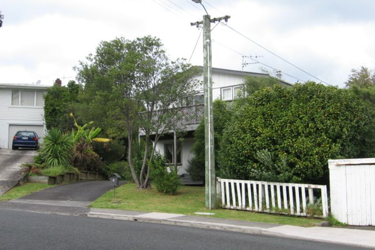 Photo of property in 4 Webb Place, Forrest Hill, Auckland, 0620